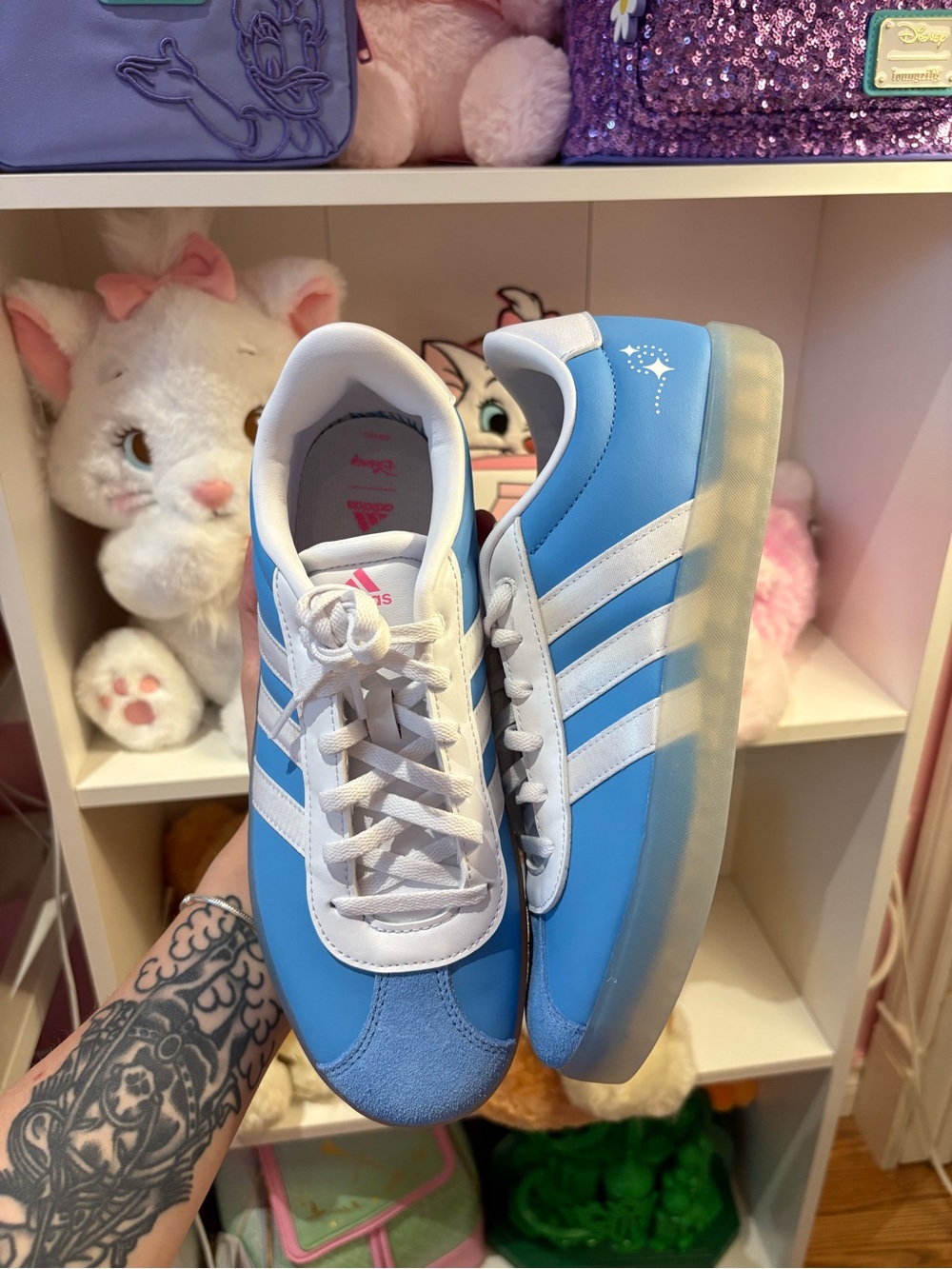 adidas x Disney Cinderella VL Court 3.0 ‘Glass’ Sneakers 🩵🐭 - BNWT